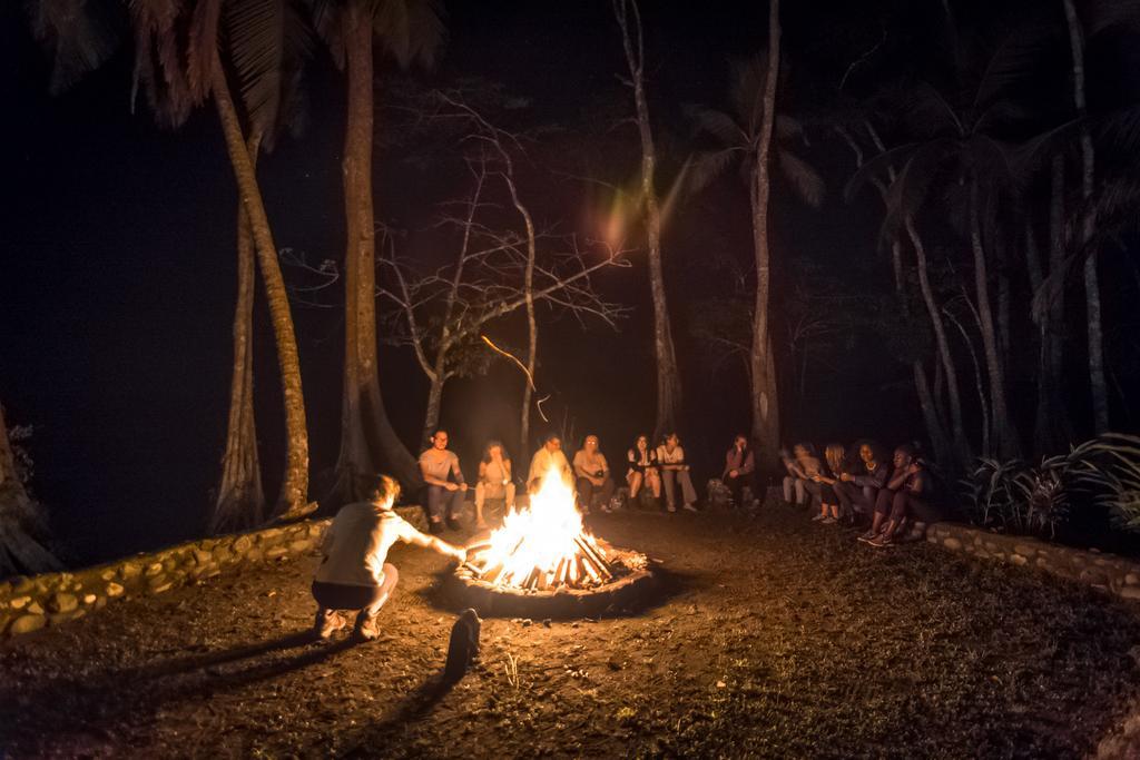 Lirio Lodge Barra de Pacuare Экстерьер фото